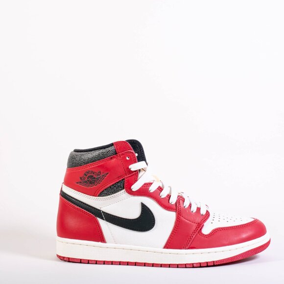 Giveaway Winner: @jacque_y – Jordan 1 Chicago Lost & Found - Picture 2 of 2